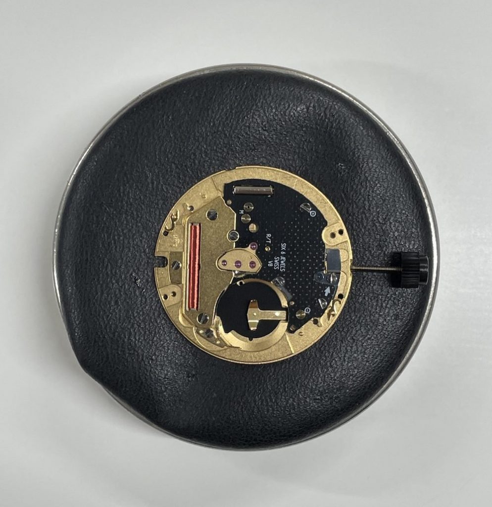 クォーツ時計のオーバーホールETA255.112-scaled