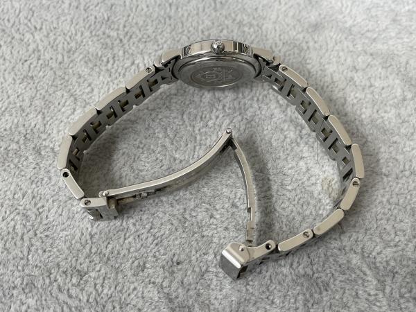 エルメスのクリッパーCL4.210のオーバーホールを行います。