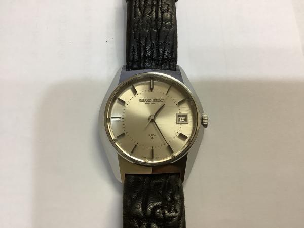 グランドセイコーのVFA 6185-8021のオーバーホールを行いました。