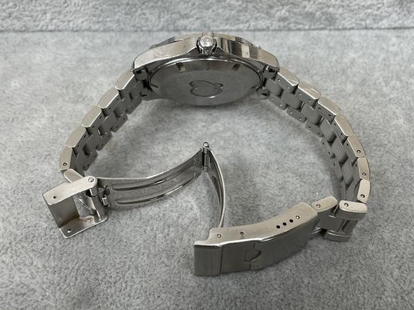 タグホイヤーのアクアレーサーWAF2111のオーバーホール行いました。