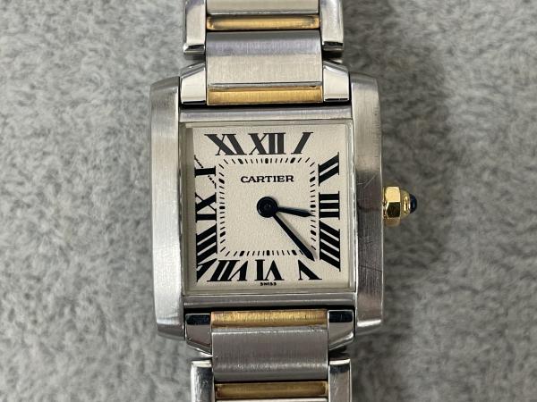 カルティエのタンクフランセーズSM W51007Q4のオーバーホールを行いました。
