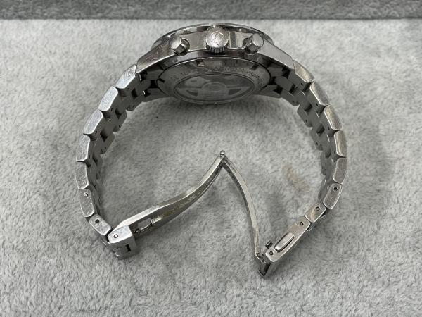 タグホイヤーのカレラ タキメーター クロノグラフ CV2010.BA0786のオーバーホールを行いました。