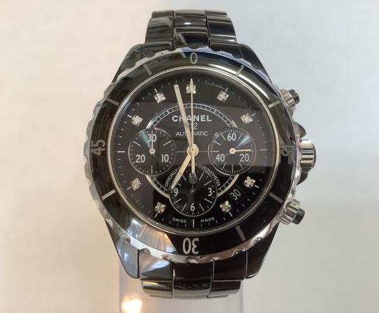 シャネルのJ12 H2419のオーバーホールを行いました。
