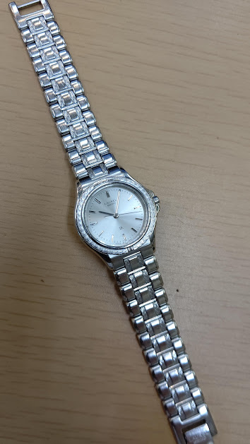 セイコーのローレル3F31-0B70のオーバーホールを行いました。