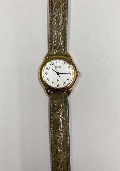 セイコーのノイエ1F21-0050のオーバーホールを行いました。