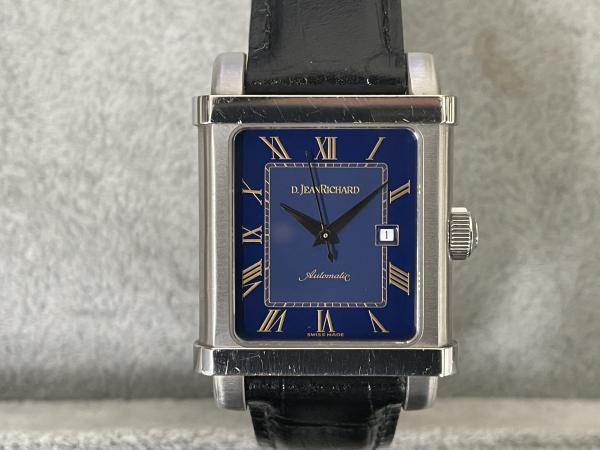 ダニエルジャンリシャールのレクタンギュラーのオーバーホールを行いました。