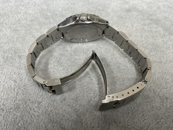 オメガのシーマスタープロフェッショナル200mレディースのオーバーホールを行いました。