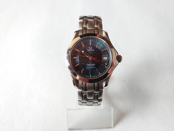 オメガのシーマスター120 2501.81のオーバーホールを行いました。