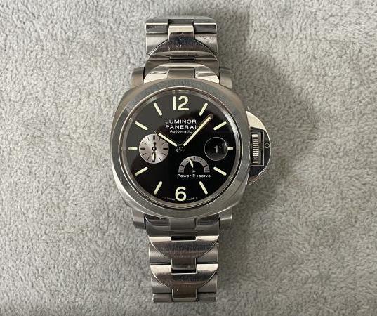 パネライのルミノール パワーリザーブPAM00171のオーバーホールを行いました。
