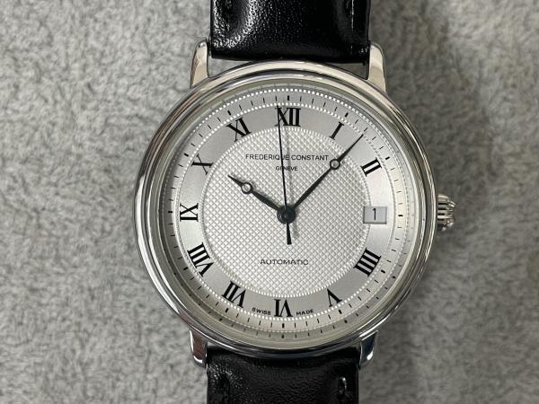 フレデリックコンスタントのクラシック・デイト　FC303MC3P6のオーバーホールを行いました。