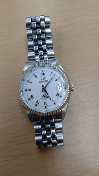 エニカの25Jewels自動巻き50mのオーバーホールを行いました。