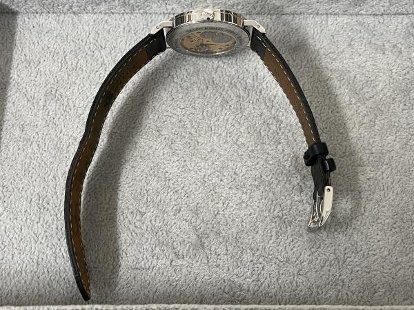 ノモスグラスヒュッテのタンジェントTAN1711-W2Gのオーバーホールを行いました。