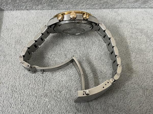 オメガのスピードマスター323.21.40.40.01.001のオーバーホールを行いました。