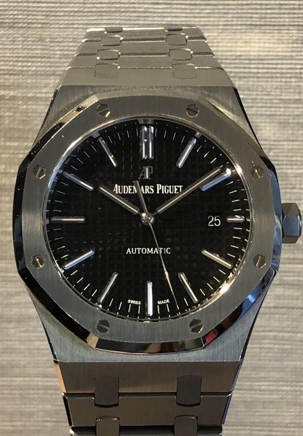 オーデマピゲのロイヤルオーク15400STのオーバーホールを行いました。