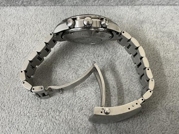 オメガのスピードマスター3220.50のオーバーホールを行いました。