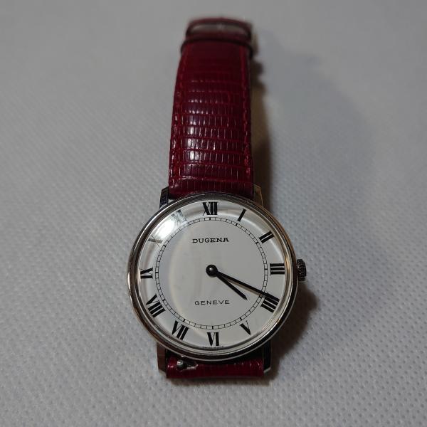 ドゥゲナのジュネーブのオーバーホールを行いました。