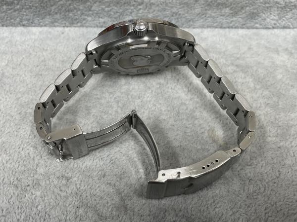 タグホイヤーのアクアレーサー デイトWAB2010-0のオーバーホールを行いました。