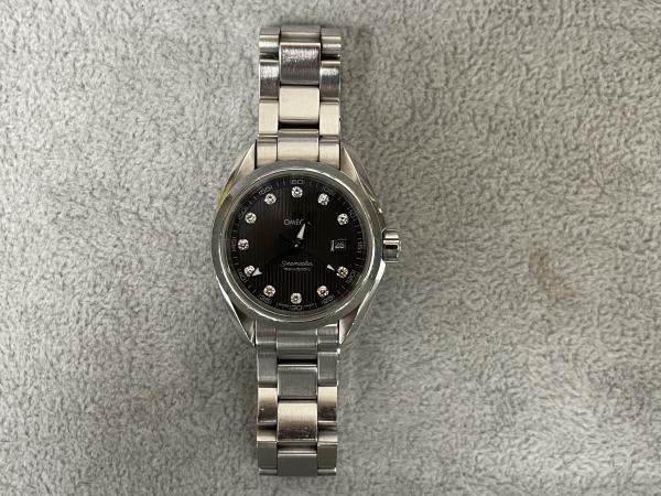 オメガのシーマスター アクアテラ11Pダイヤ 231.10.30.60.56.001のオーバーホールを行いました。