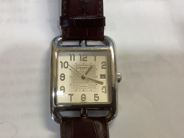 エルメスのケープコッドCD5.810のオーバーホールを行いました。