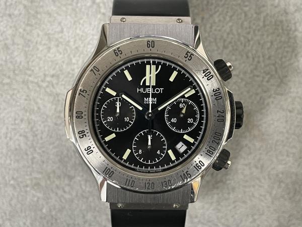 ウブロのスーパークロノB 1920.140.1のオーバーホールを行いました。