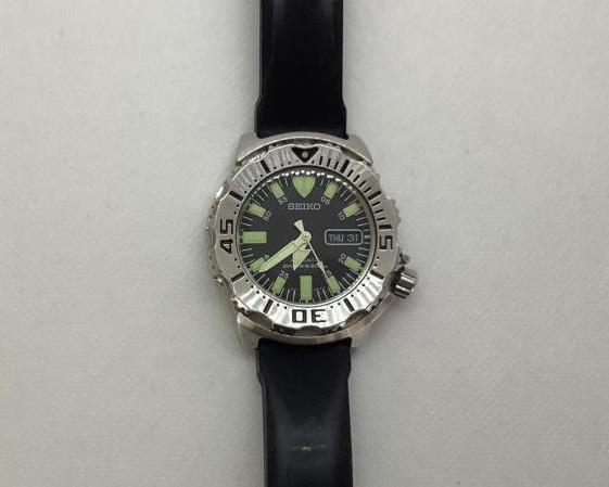 セイコーのブラックモンスター7S26-0350のオーバーホールを行いました。