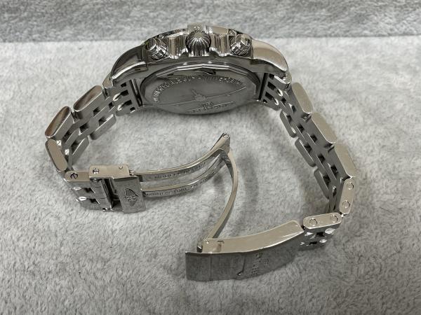 ブライトリングのクロノマット44 AB0115のオーバーホールを行いました。