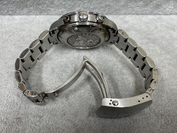 オメガのスピードマスター326.30.40.50.01.001のオーバーホールを行いました。