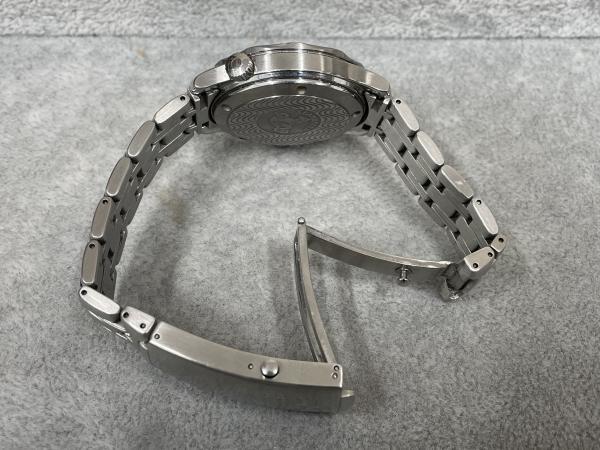 オメガのシーマスター300 2562.80のオーバーホールを行いました。