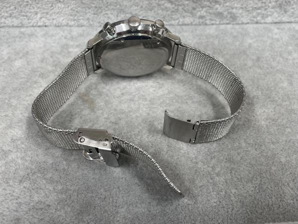 ユンハンスのマックスビル クロノグラフRef: 027 4600 00Mのガラス割れの修理とオーバーホールを行いました。