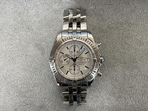 ブライトリングのクロノマットエボリューションA13356のオーバーホールを行いました。