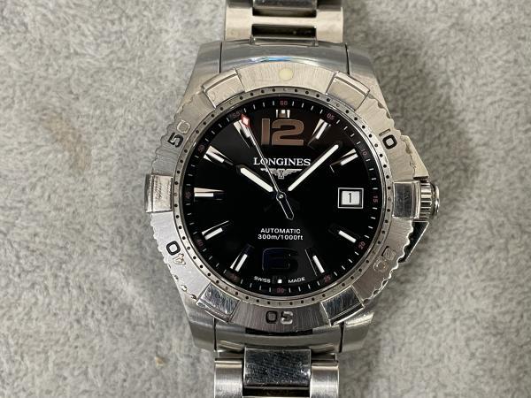 ロンジンのハイドロコンクエストL3.647.4のオーバーホールを行いました。