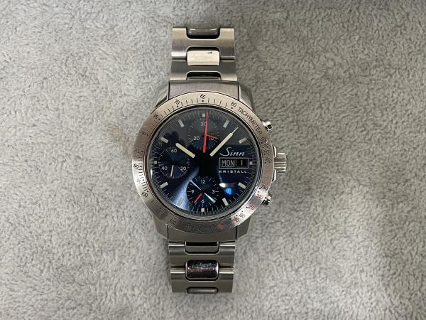 ジンの303クリスタルのオーバーホールを行いました。