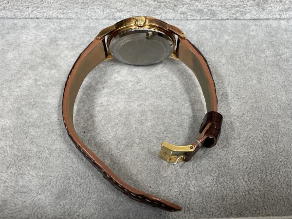 IWCのインジュニアRef.666のオーバーホールを行います。