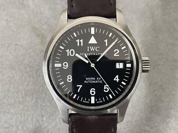 IWCのパイロットウォッチ マーク15 Ref.3253のオーバーホールを行ないました。