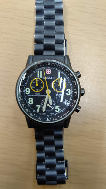 ウェンガーのコマンド70725の修理を行いました。