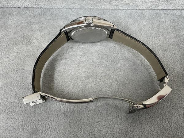 ロレックスのオイスターパーペチュアルRef.1501のオーバーホールを行いました。