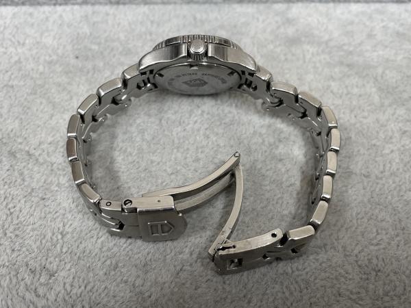 タグホイヤーのリンク プロフェッショナル200M Ref. WT1311のオーバーホールを行いました。