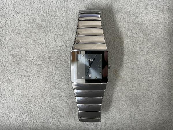 ラドーのダイヤスター152.0332.3のオーバーホールを行いました。